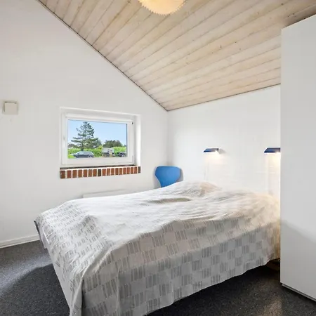 Mari - 400m From The Sea By Interhome Lakolk