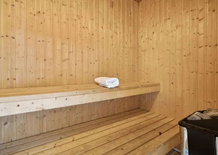 Holiday home Mari - 400m From The Sea By Interhome